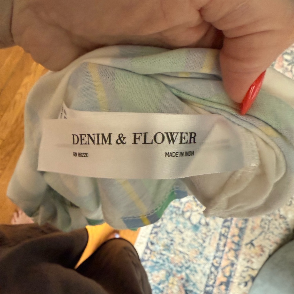 Denim & Flower Striped T-Shirt - Size Large - Picture 3 of 4